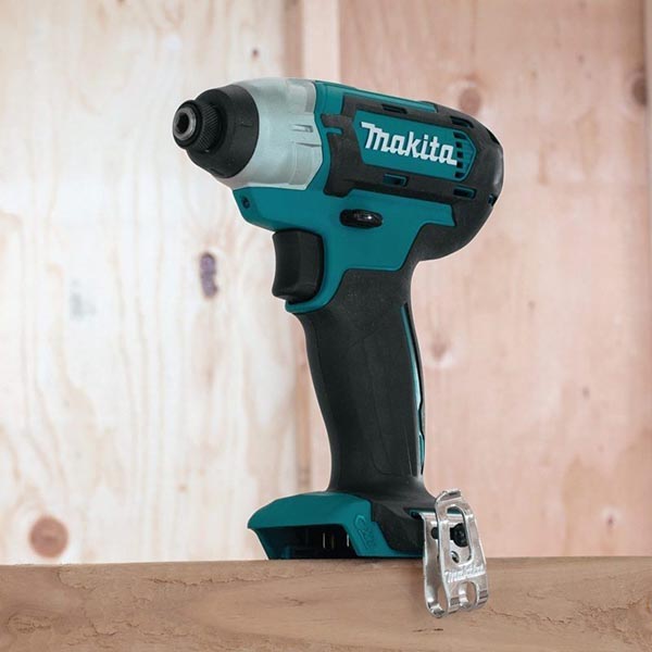 Máy vặn vít dùng pin Makita TD110D