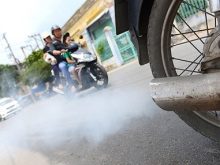 khí thải xe máy