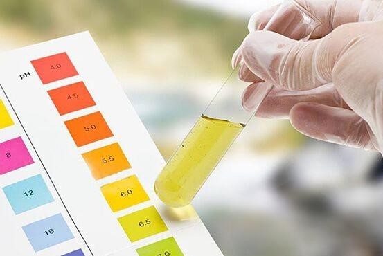 Sử dụng chất chỉ thị màu để đo độ pH của nước
