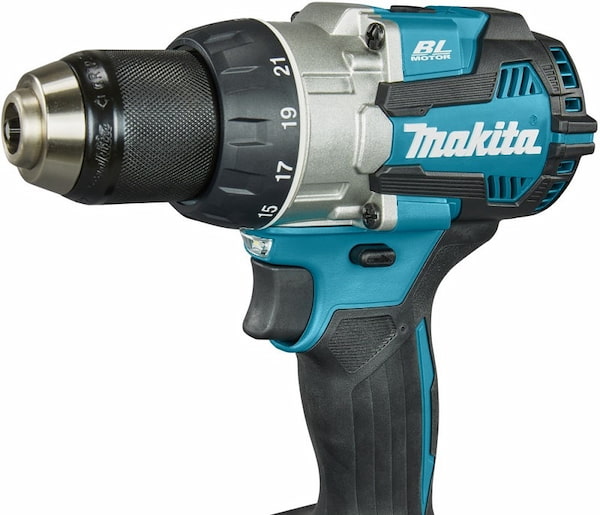 Makita DDF489RTJ có khả năng khoan vặn linh hoạt