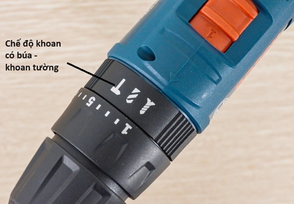 Cách chế độ trên máy khoan pin với chế độ búa