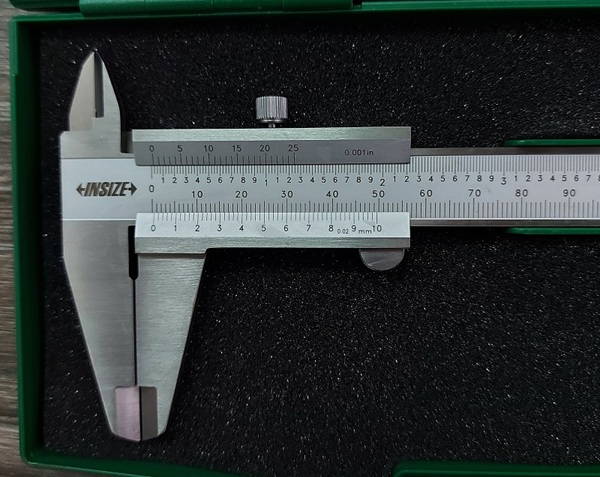 Thước kẹp cơ khí Insize 1205-2002S