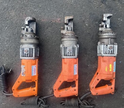 Có nên mua máy cắt sắt thủy lực Nhật bãi giá rẻ không?