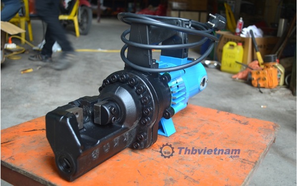 Máy cắt sắt thủy lực Seoul Handy 25C